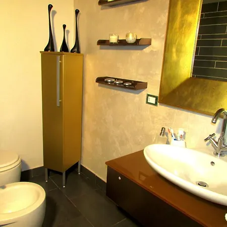 Panzió Suite Home