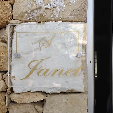 Panzió Suite Home *